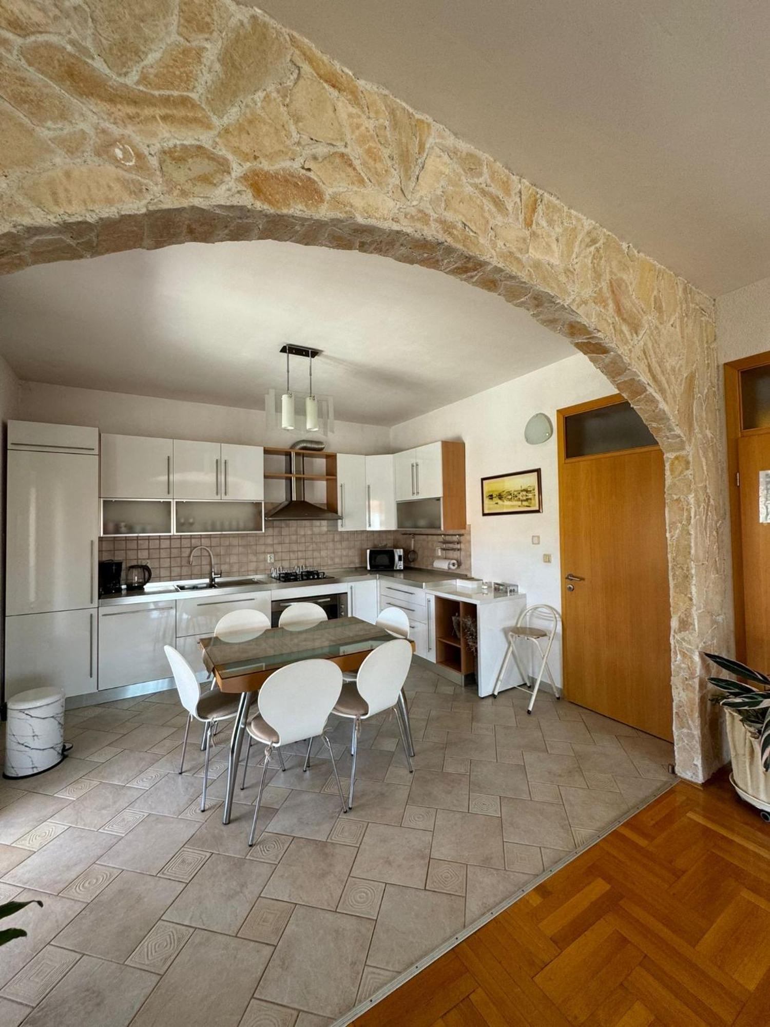 Apartment Adriana Трогир Экстерьер фото